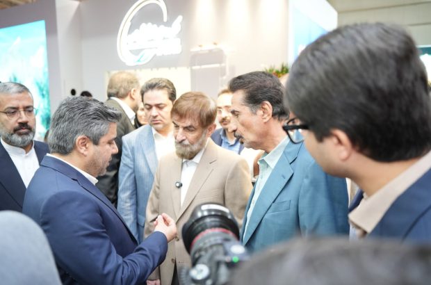 حضور فعال پتروشیمی پردیس در نمایشگاه نفت، گاز، پالایش و پتروشیمی با تمرکز بر تعامل، توسعه و دیپلماسی صنعتی حضور فعال پتروشیمی پردیس در نمایشگاه نفت، گاز، پالایش و پتروشیمی با تمرکز بر تعامل، توسعه و دیپلماسی صنعتی