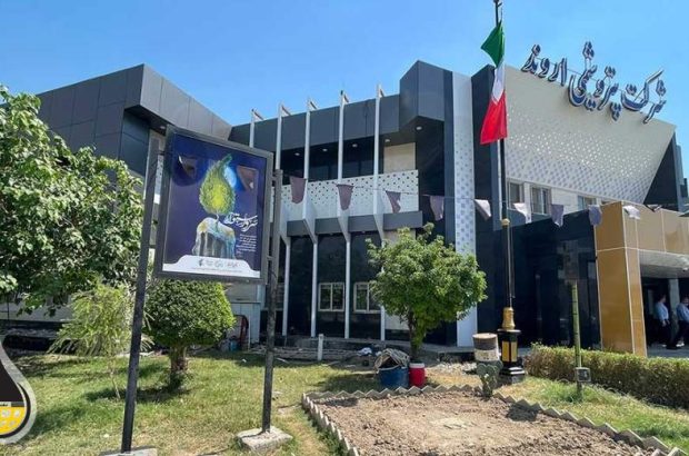 بودجه روابط عمومی پتروشیمی اروند علیه مدیران هلدینگ خلیج فارس صف آرایی می کند بودجه روابط عمومی پتروشیمی اروند علیه مدیران هلدینگ خلیج فارس صف آرایی می کند