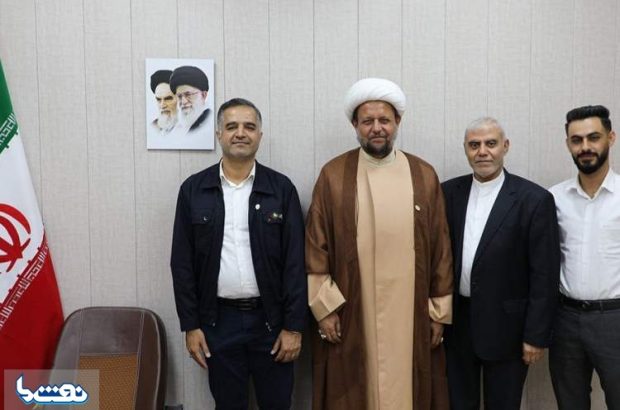 دیدار مدیر عامل شرکت مخازن سبز با امام جمعه شهرستان عسلویه دیدار مدیر عامل شرکت مخازن سبز با امام جمعه شهرستان عسلویه
