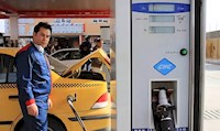 حاشیه‌های نفت و انرژی/ از هشدار جایگاه‌داران CNG به رئیس‌جمهور تا افشای علت ناترازی بنزین از زبان سخنگوی کمیسیون انرژی!