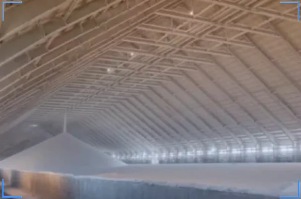 تولید اوره با قدرت ادامه دارد و انبارهای پتروشیمی پردیس خالی می‌شوند