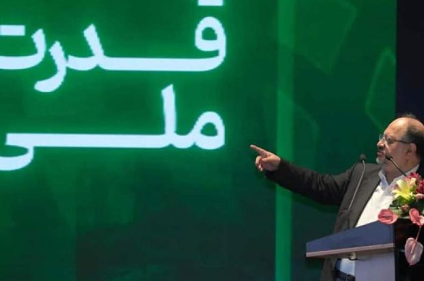 «فارس»، ۱۲۶ هزار و ۵۰۰ میلیارد تومان سود ساخت/ تأمین مالی ۱۲ هزار میلیاردتومانی فارس از بازار سرمایه/ هیچ‌ پروژه‌ای بدون پیوست تأمین مالی دیگر آغاز نخواهد شد/ تولید با ضرر معنا ندارد، با شجاعت جلوی آن را می‌گیرم/ سهم گروه صنایع پتروشیمی خلیج‌فارس از بازار سرمایه به بازار به ۱۴.۹۲ درصد افزایش یافت/ اجرای طرح رهبران فردای صنعت پتروشیمی، تضمین اشتغال نخبگان بومی / اعلام اولویت‌های تأمین خوراک برای مجتمع‌های گروه/ نیروی انسانی متخصص، ارزشمندترین دارایی فارس